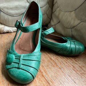 Miz Mooz Dulce Mary Jane's